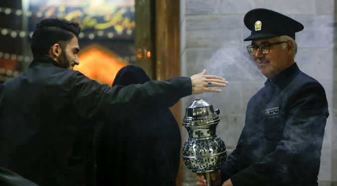 حال و هوای حرم مطهر رضوی در شب شهادت امام کاظم علیه السلام