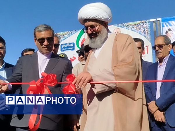 خراسان رضوی میزبان جهش انرژی پاک؛ افتتاح و کلنگ‌زنی پروژه‌های خورشیدی با حضور استاندار