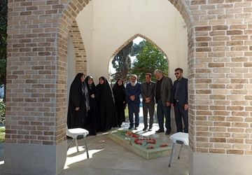 مراسم غبارروبی و عطرافشانی گلزار شهید گمنام دانشگاه فرهنگیان