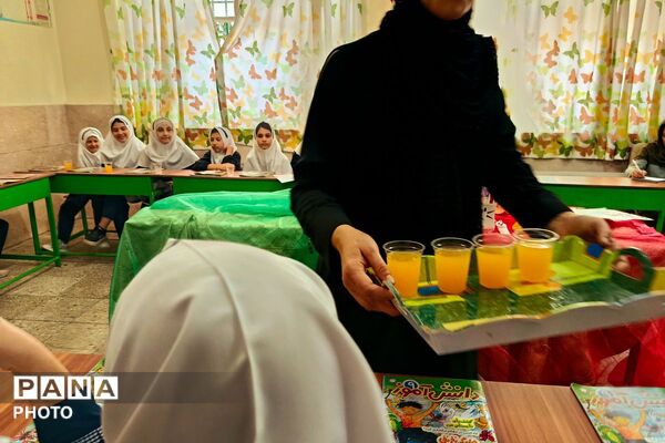 روشنایی ذهن در مسیر کلمات جاری می شود