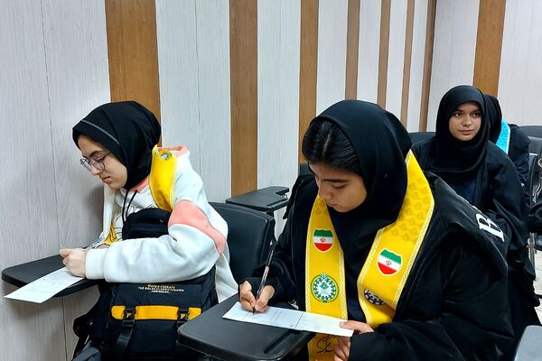  انتخابات شورای دانش‌آموزی منطقه‌ای در کهریزک 