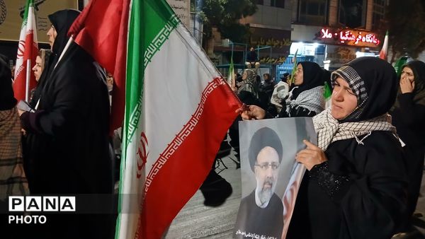 ندای وحدت و ولایت در ۸۲ شب بیعت با رهبری