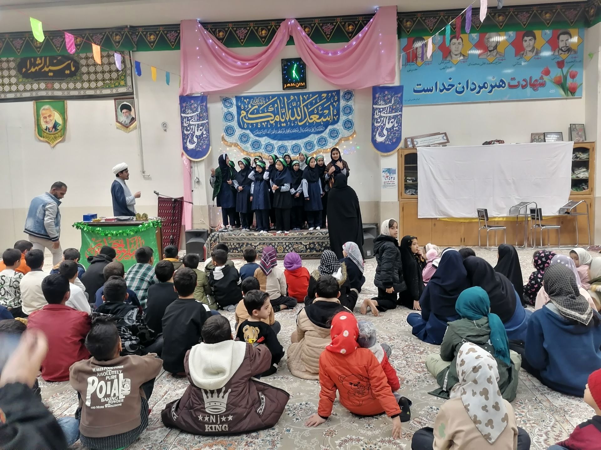 مراسم ولادت امام علی (ع)و سالگرد شهادت حاج قاسم سلیمانی در مسجد چهارده معصوم الغدیر