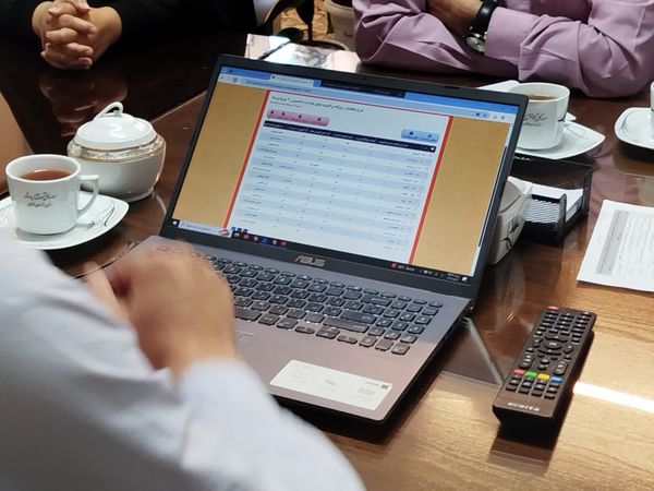 جلسه بررسی و تصمیم گیری در خصوص آزمون مجدد هدایت تحصیلی در مشهد