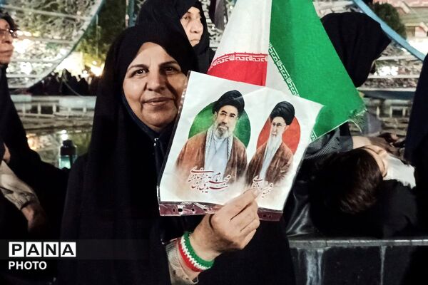 طنین دوباره شعارهای انقلابی در قلب ورامین