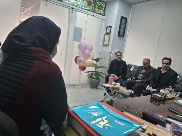 بازدید رئیس آموزش‌ و پرورش ناحیه ۲ از دبیرستان رحمت آیین یک