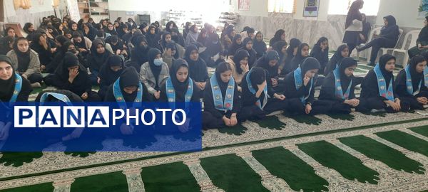 شور انقلابی و شمیم مهدوی در دبیرستان تمام تشکیلاتی الزهرا(س) شهرستان سرخس