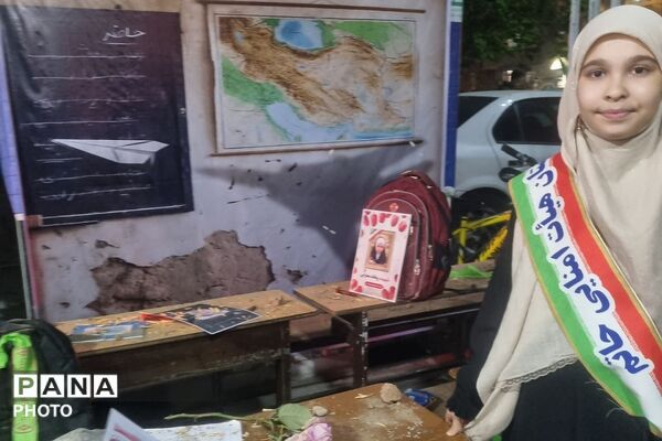 حضور دانش‌آموزان و معلمان دبستان حاتم ناحیه دو شهرری در تجمعات شبانه ضد صهیونیستی