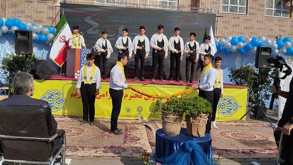  جشن جوانه‌ها در دبیرستان پسرانه متوسطه اول میرزا حسن افشار ناحیه 7 مشهد