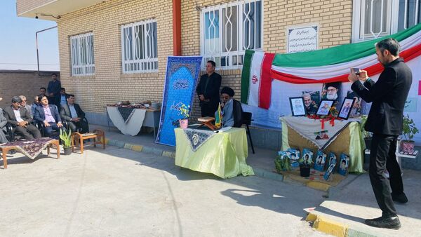 کلنگ‌زنی نمازخانه در مدرسه برکت علیاشهر 