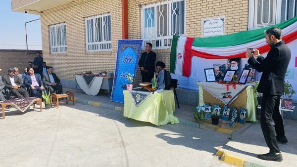کلنگ‌زنی نمازخانه در مدرسه برکت علیاشهر 