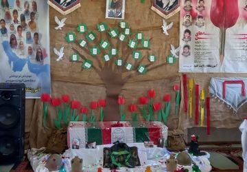 لاله‌های روشن، روایت عاشقی در دل تاریخ