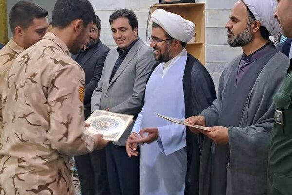 تقدیر و تجلیل از سربازان بسیجی و آتش‌نشانان شهریار به مناسبت روز سرباز و آتش نشان 