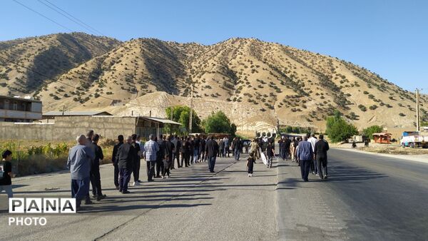 برگزاری آیین‌های عزاداری و مراسم زیارت اهل قبور در روستای مورانی