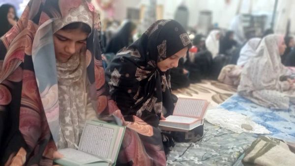 برپایی اعتکاف در مسجد جامع روستای صرم قم