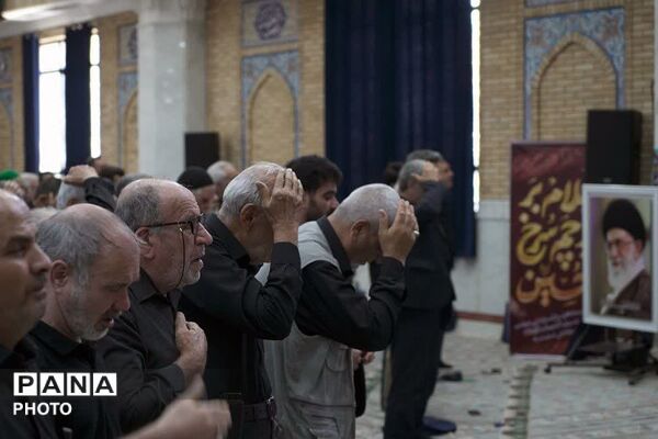 شکوه نمازجمعه این هفته باقرشهر و کهریزک با حضور عزاداران حسینی 