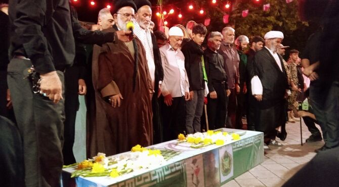 اجتماعات شبانه همراه با تشییع و وداع با پیکر شهید جانباز در نیشابور