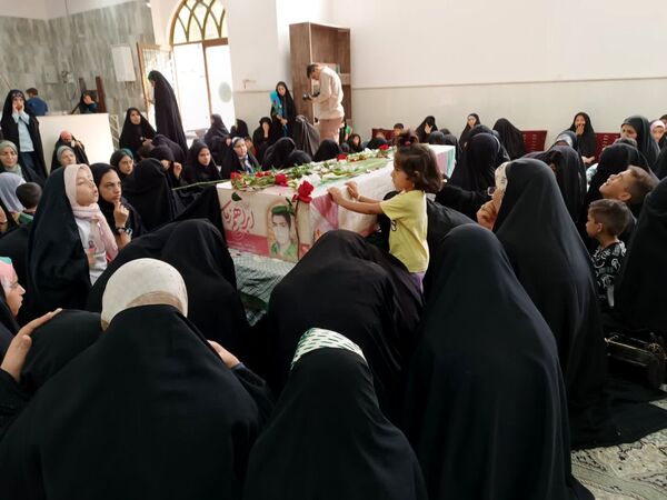بازگشت شهید ابراهیم زمانی به دیار خود 