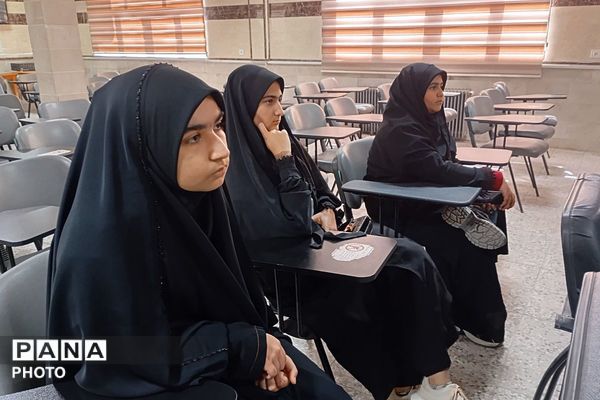 دوره آموزش خبرنگاری در فیروزکوه