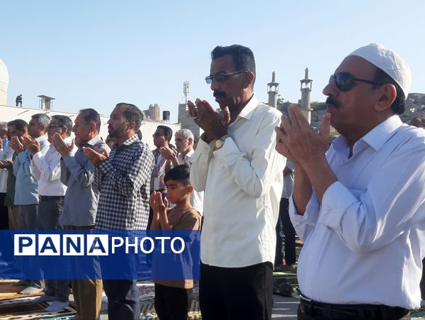 نماز عید سعید فطر در میناب