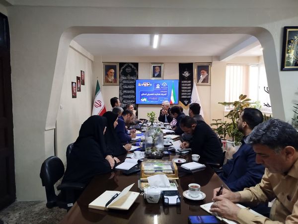 جلسه بررسی و تصمیم گیری در خصوص آزمون مجدد هدایت تحصیلی در مشهد