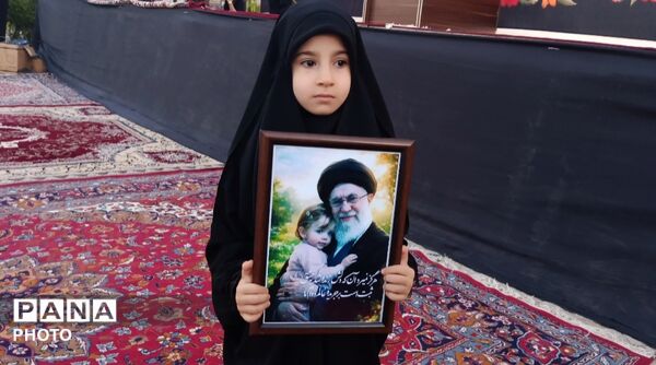 همایش بانوان حسینی در نهاوند