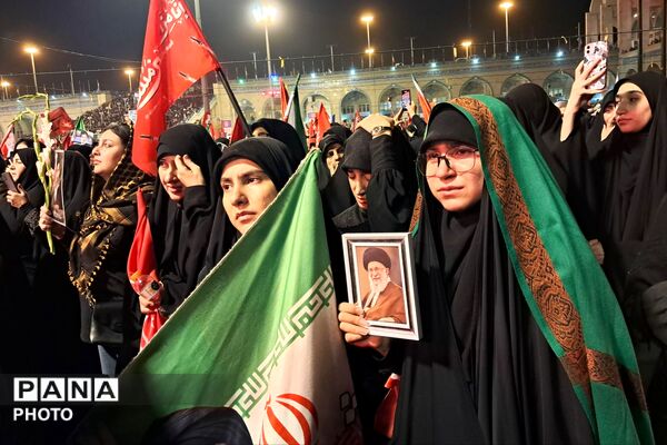 آیین وداع ملت ایران با پدر امت؛ خیزش یک ملت در سوگ رهبر شهید