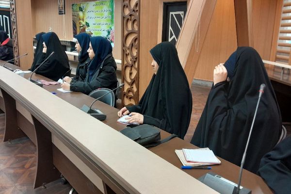برگزاری جلسه هم‌اندیشی پدافند غیرعامل دانش‌آموزی