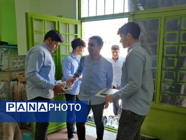  مراسم یادبود سید مقاومت توسط دانش‌آموزان تنگستانی 