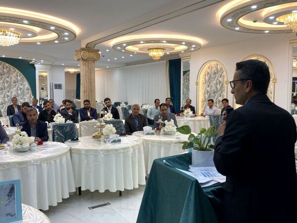 برگزاری شورای دبیران در مدارس شهرستان خلیل آباد 