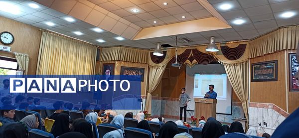 آیین تجلیل از برگزیدگان مسابقات قرآن عترت نماز در شیروان