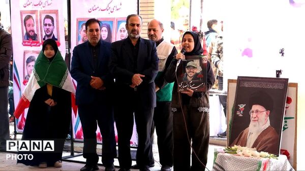 گلباران مزار شهدای جنگ رمضان در چهلمین روز درگذشت «امام شهید انقلاب» در زنجان
