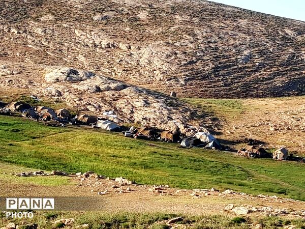منظره ی دیدنی طبیعت کوه های شهر بار 