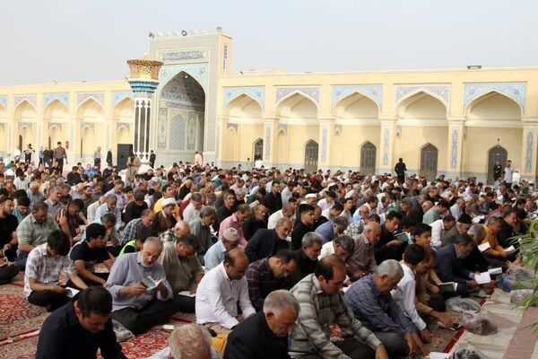  مراسم دعای پر فیض عرفه و مناجات عاشقانه امام حسین(ع) در زیارتگاه شهید آیت ا... مدرس(ره)