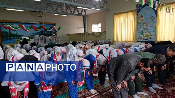 نماز مهمترین اولویت در مسائل تربیتی مدرسه