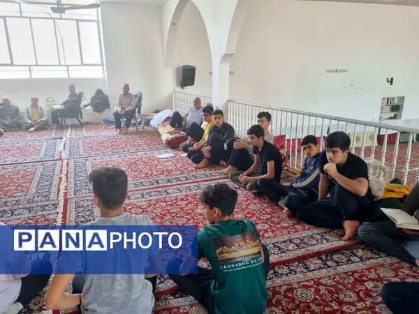 حلقه‌های صالحین اعتکاف در شهرستان خلیل‌آباد 