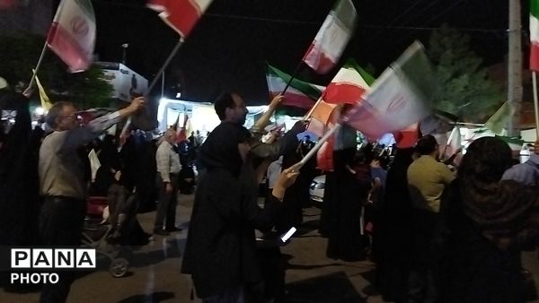 دومین اربعین حضور مردم غیور نیشابور همزمان با دومین سالگرد شهادت شهدای خدمت