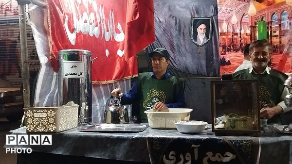 گذری بر فعالیت موکب خیمه العباس  در شصت و هفتمین شب از اجتماعات مردمی نیشابور