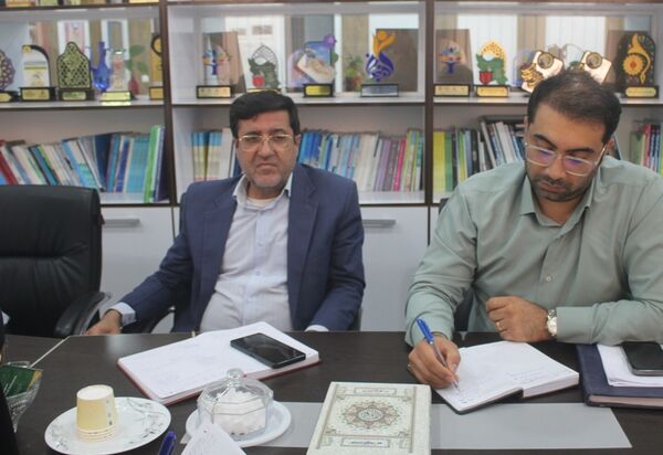 جلسه برنامه‌ریزی اداره امور تربیتی، مشاوره و مراقبت در برابر آسیب‌های اجتماعی آموزش و پرورش استان بوشهر 
