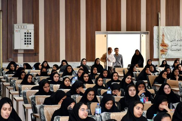 مراسم تجلیل از مدیران و رتبه‌های برتر کنکور ۱۴۰۴ در شهرستان مه‌ولات