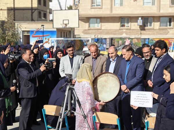 زنگ پرسش مهر ریاست جمهوری نواخته شد