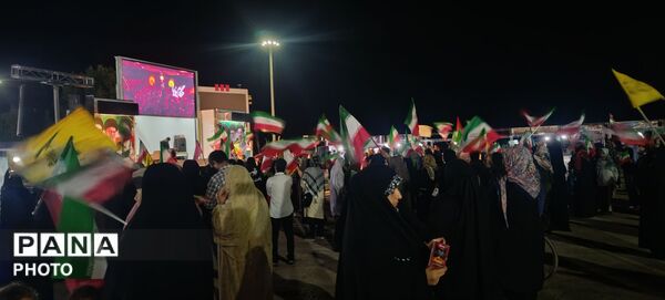 حضور پرشور شهروندان بندرعباسی در ساحل خلیج فارس