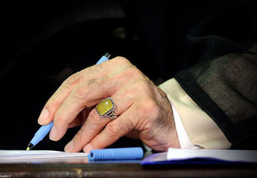 رهبر انقلاب: فرشچیان، ستاره‌ درخشانی در آسمان هنر ایرانی بود