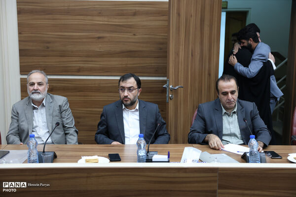 دومین جلسه ستاد مرکزی بزرگداشت دولتمردان شهید