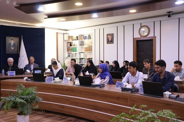 تجلیل از دانش آموزان افتخارآفرین خراسان رضوی در کنکور سراسری و مدال آور در المپیادهای علمی جهانی