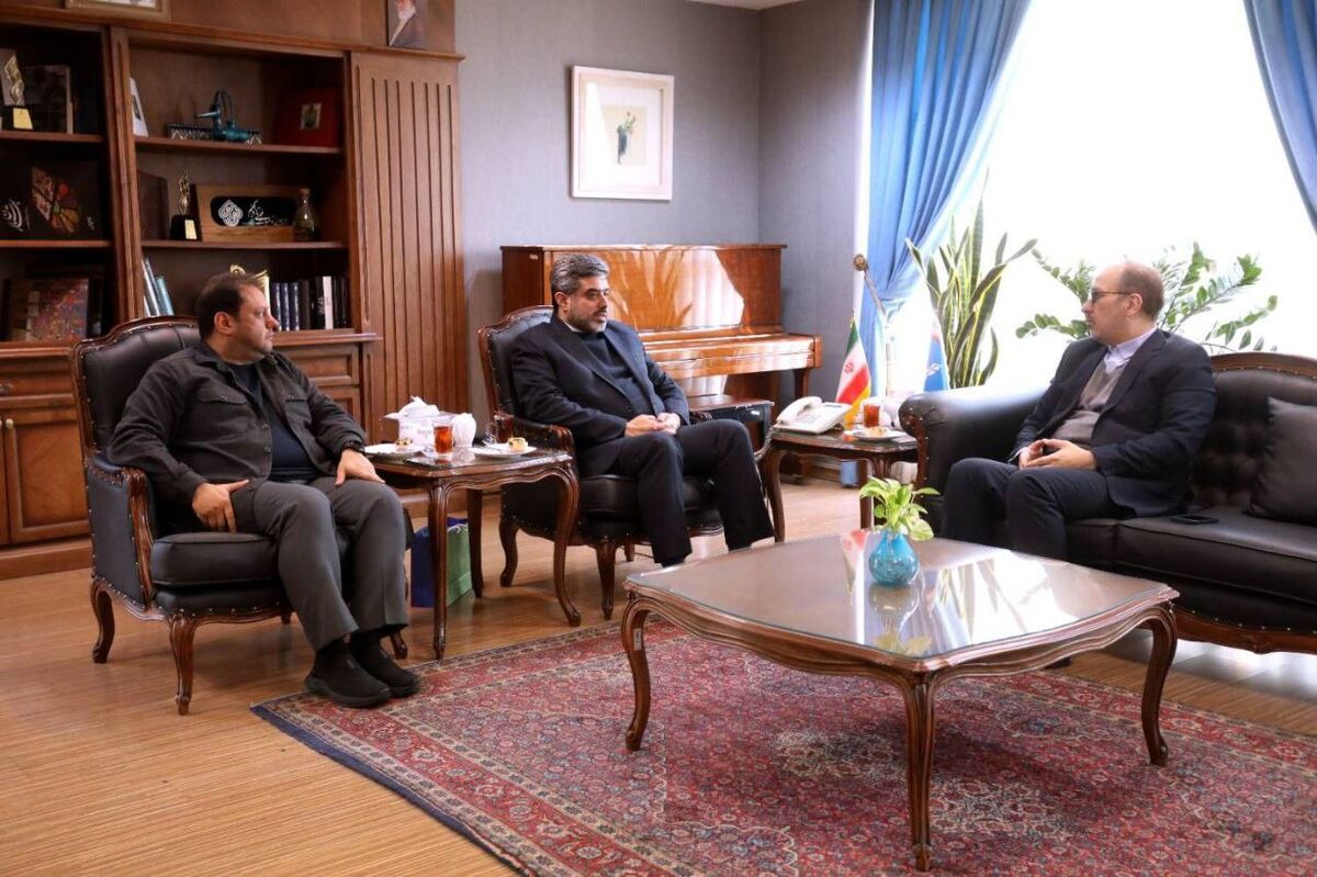 دیدار سفیر ایران در صربستان با مدیرعامل بنیاد رودکی