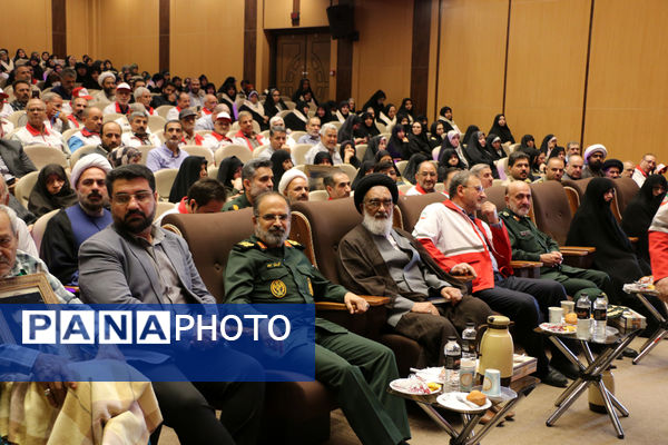 یادواره «سرو سرخ» گرامیداشت ۱۴۰ امدادگر شهید استان قم-2