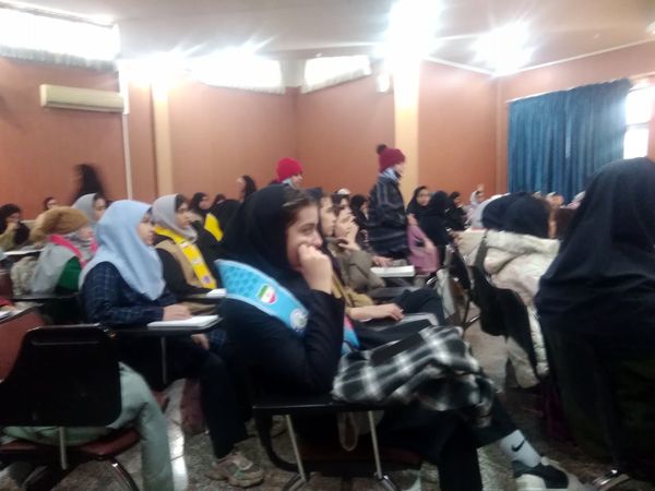 پکارگاه آموزشی ویژه خبرنگاران پانا در دبیرستان آرمینه مصلی نژاد ناحیه ۶ 