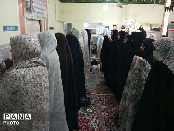 عید بندگی در مسجد ابوالفضلی نیشابور 