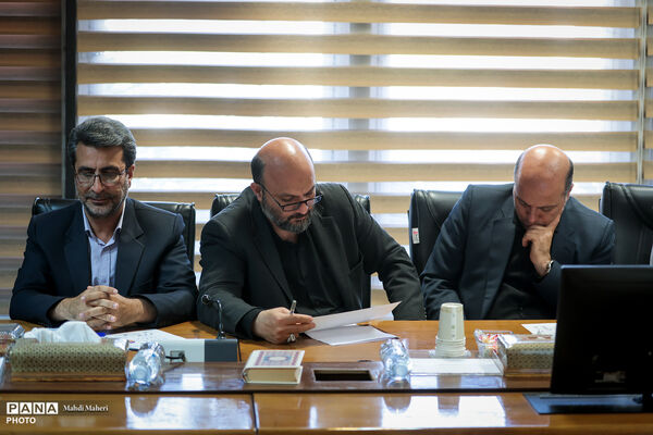 جلسه شورای راهبردی، برنامه ریزی و نظارت مرکزی مدارس و مراکز آموزشی و پرورشی غیردولتی